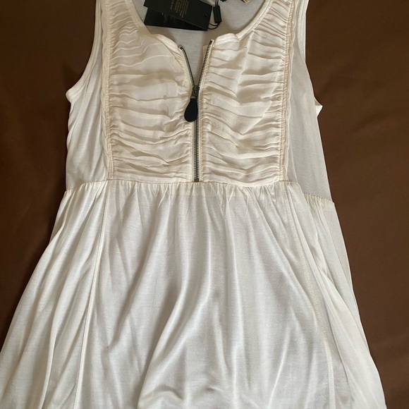 Burberry Top - Picture 2 of 3